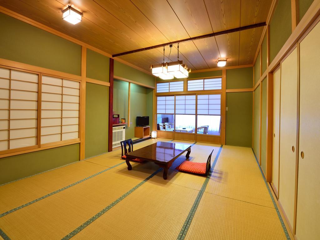 Hotel Yanagiya Chichibu Esterno foto