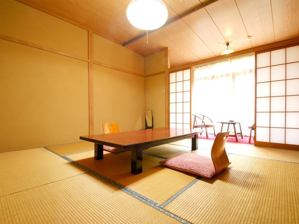 Hotel Yanagiya Chichibu Esterno foto